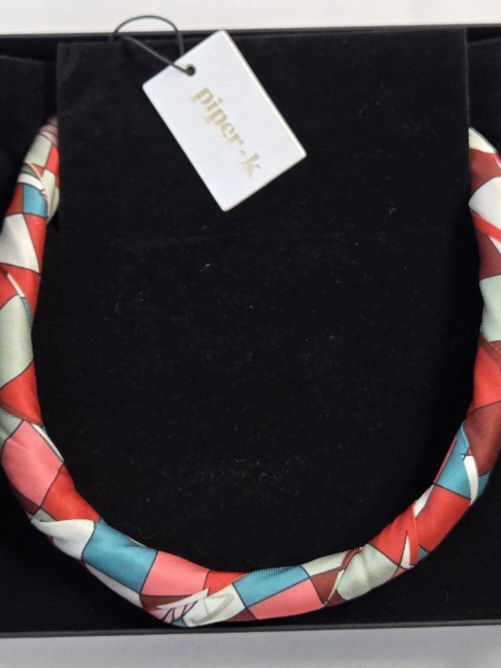 Piper K Geometric Mod Print Silky Fabric Scarf Necklace Red Blue Choker NWT